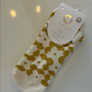 Classic Grip Socks - White and Gold